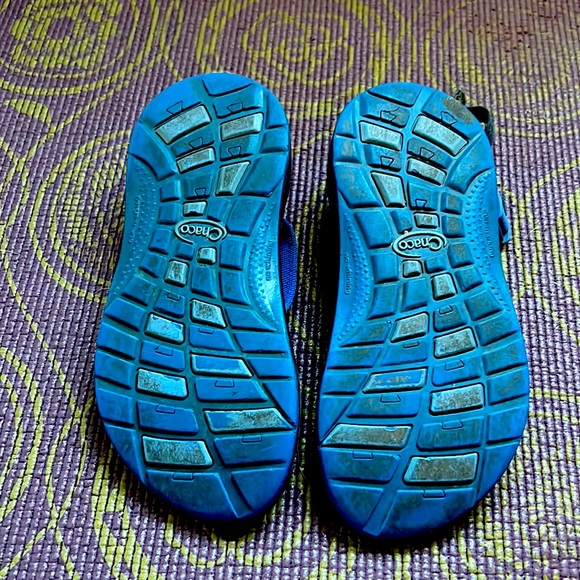 Blue Chaco sandals kids size 3 - Picture 4 of 4